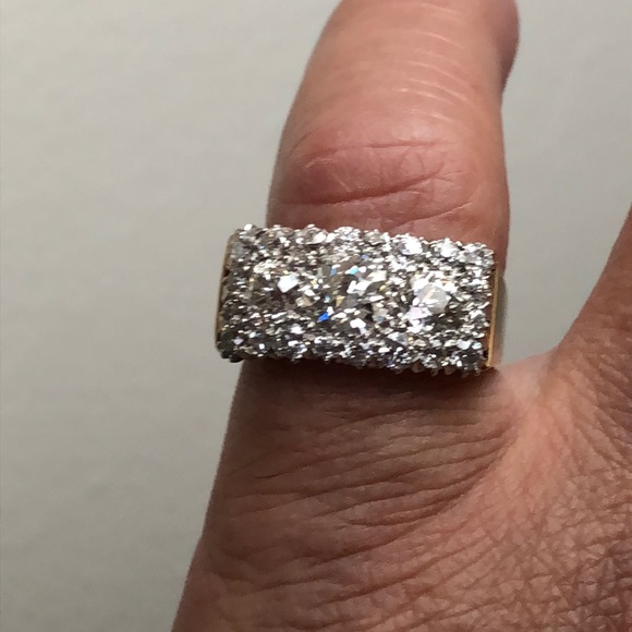 Diamond ring - Picture 3 of 8